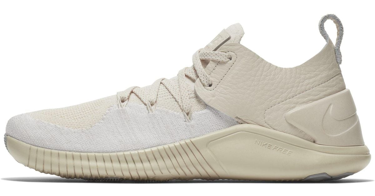 nike dynamo free trainers