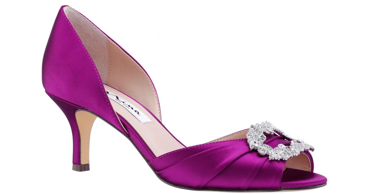 Nina blakely deals evening pumps