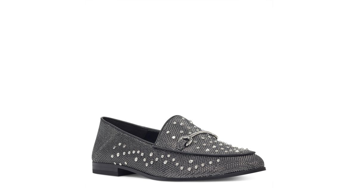 nine west silver loafers