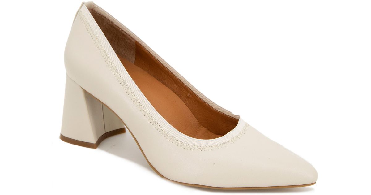 Gentle Souls Dionne Pointed Toe Pump in Natural | Lyst