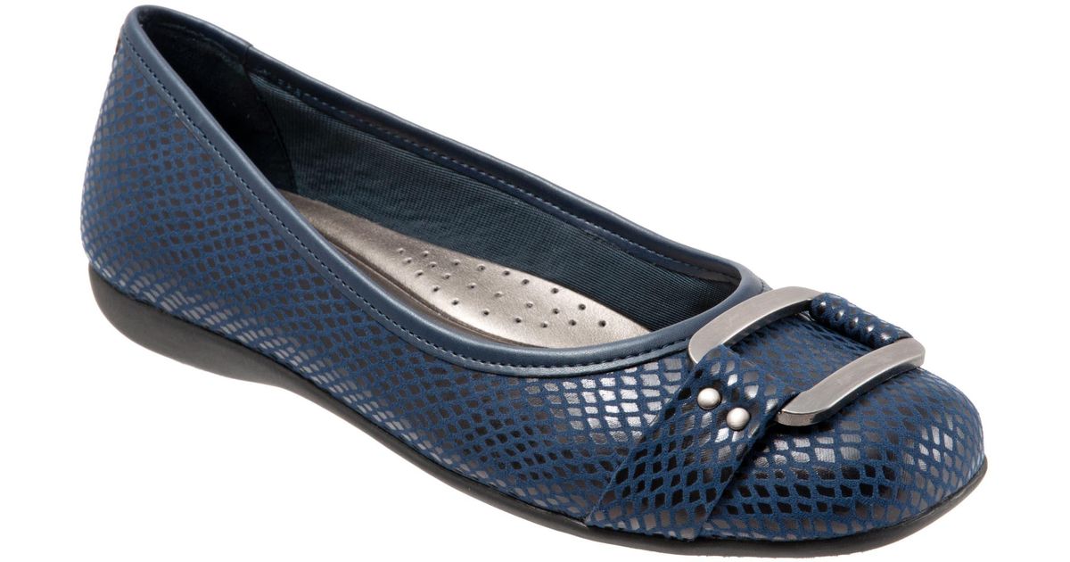 Trotters Denim 'sizzle Signature' Flat in Navy (Blue) - Save 25% - Lyst