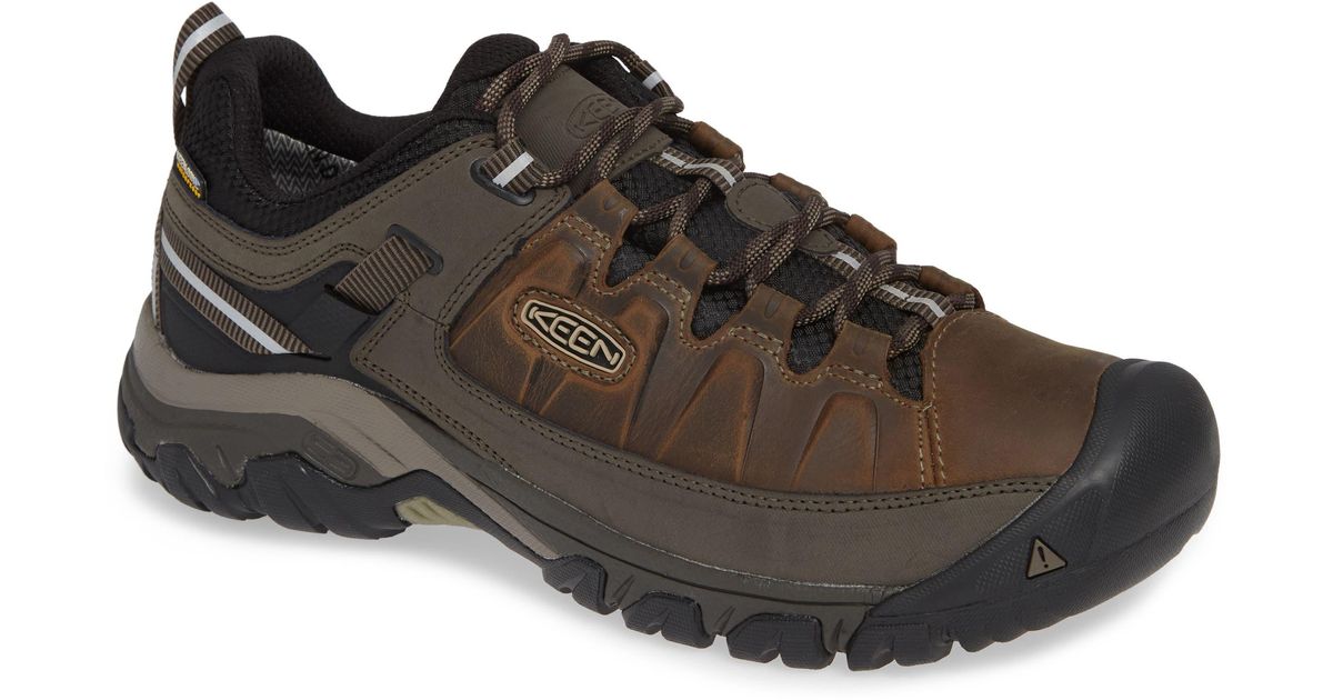 Keen Targhee Iii Waterproof Wide Hiking Shoe in Brown for Men Lyst