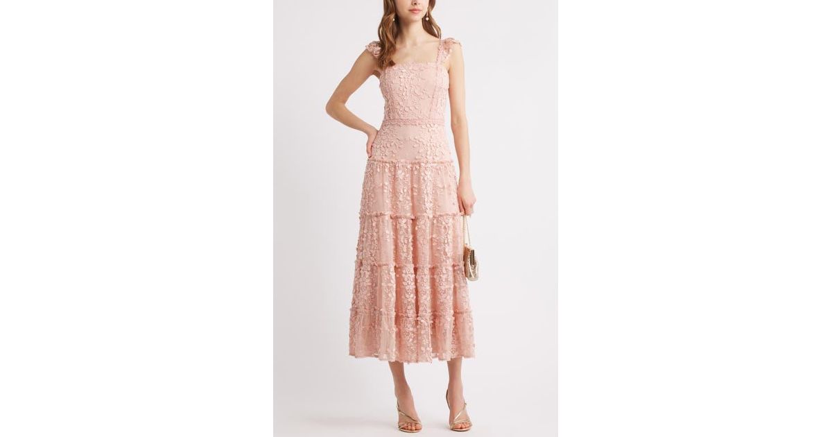 Chelsea28 3D Floral Lace Tiered Maxi Dress in Pink | Lyst Chelsea28 3D Floral Lace Tiered Maxi Dress in Pink | Lyst