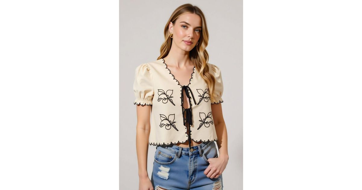 French sweet tie-front white square-neck blouse