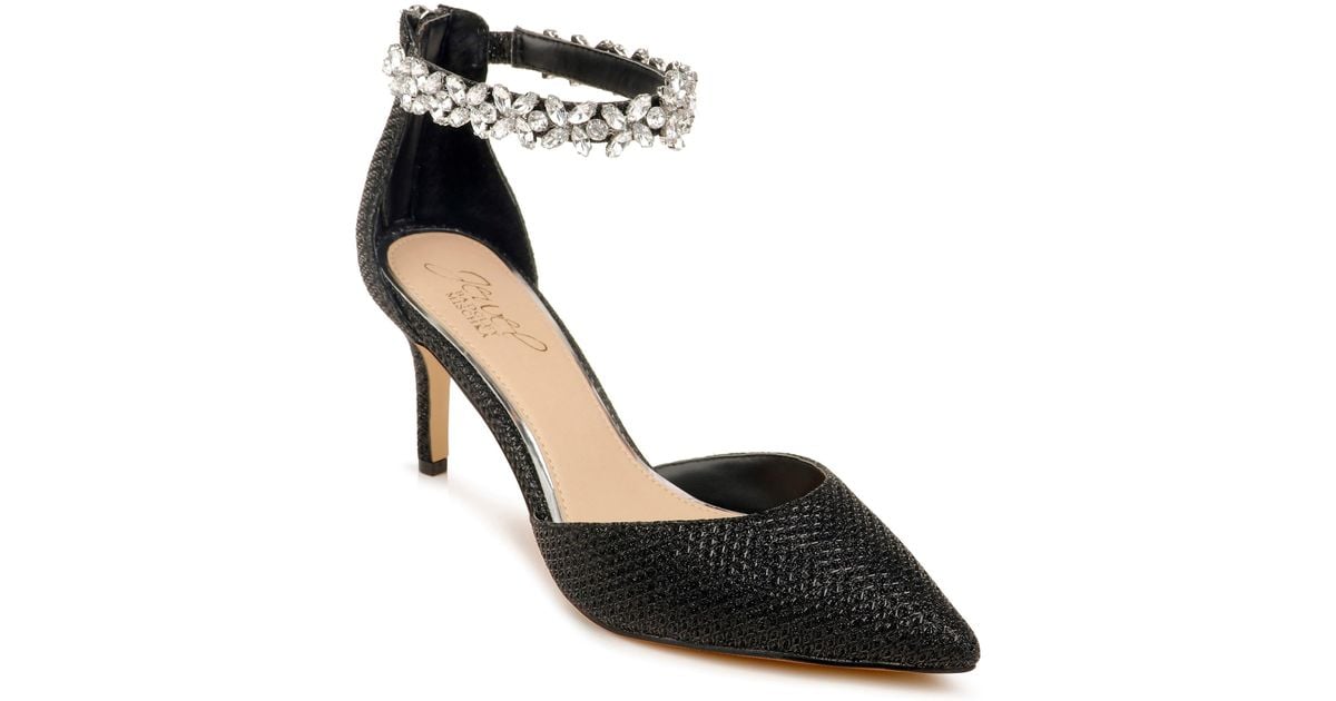 badgley mischka raleigh pump