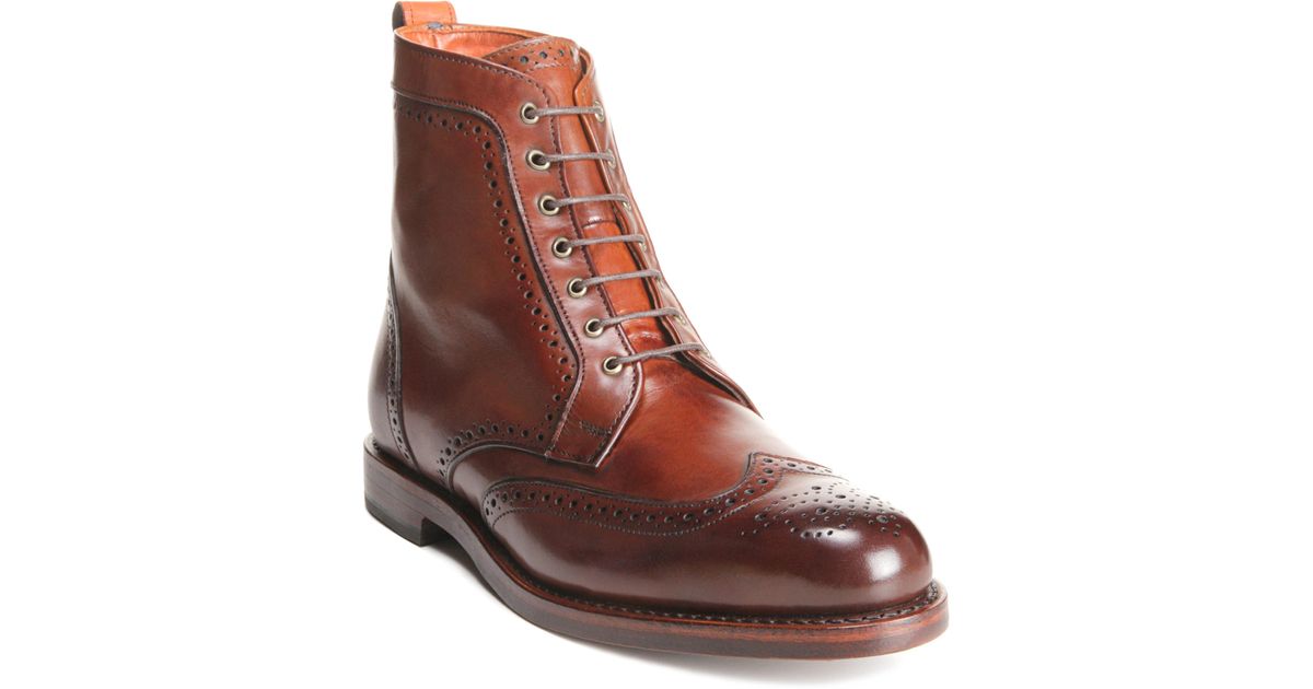 does jeffrey campbell run big or small