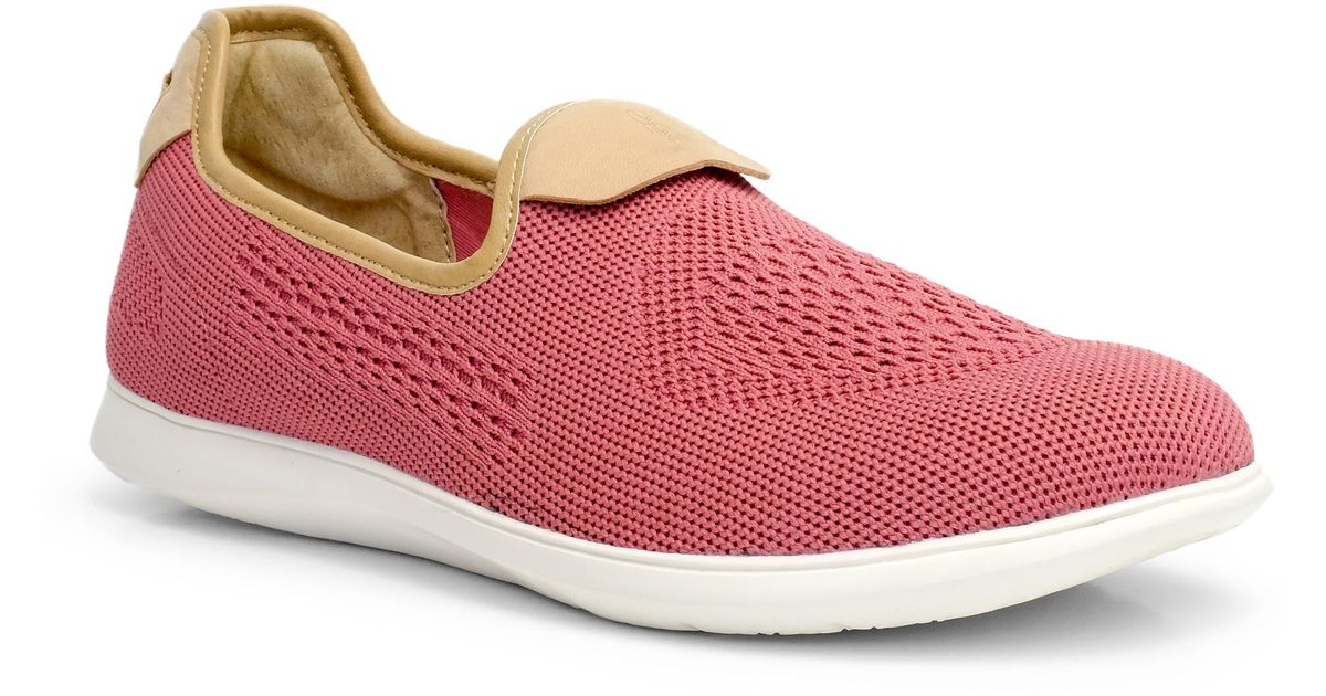 Revitalign Antigua Slip-on Shoe in Pink | Lyst