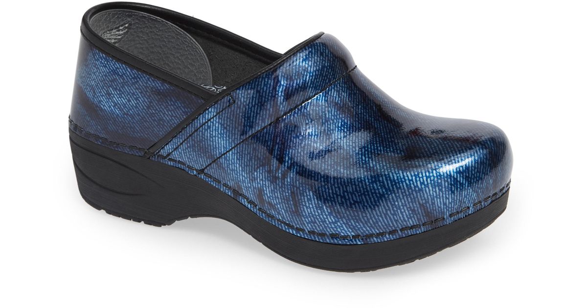 dansko blue clogs