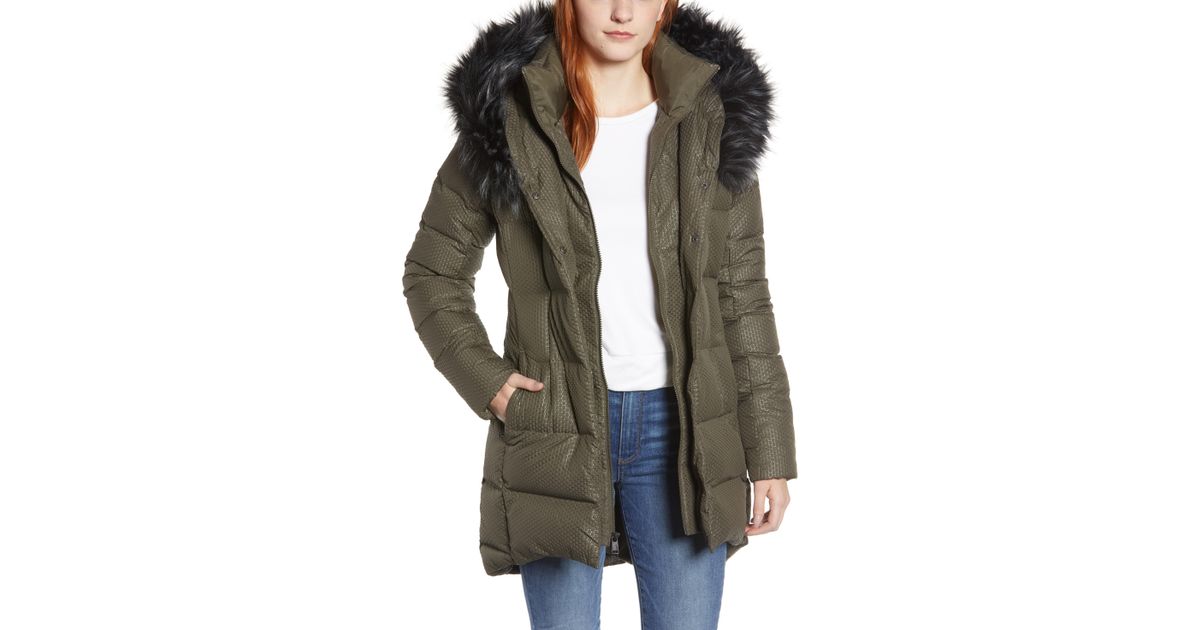 hey mama water repellent 550 fill power down parka with faux fur trim