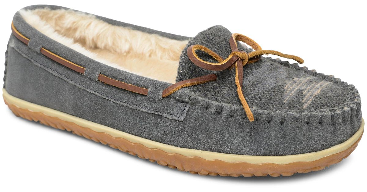 minnetonka women's tilia suede moccasin slippers