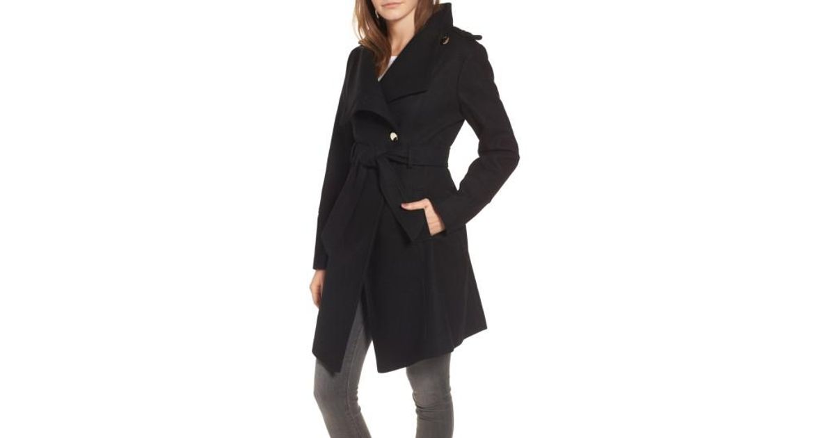 guess black trench coat