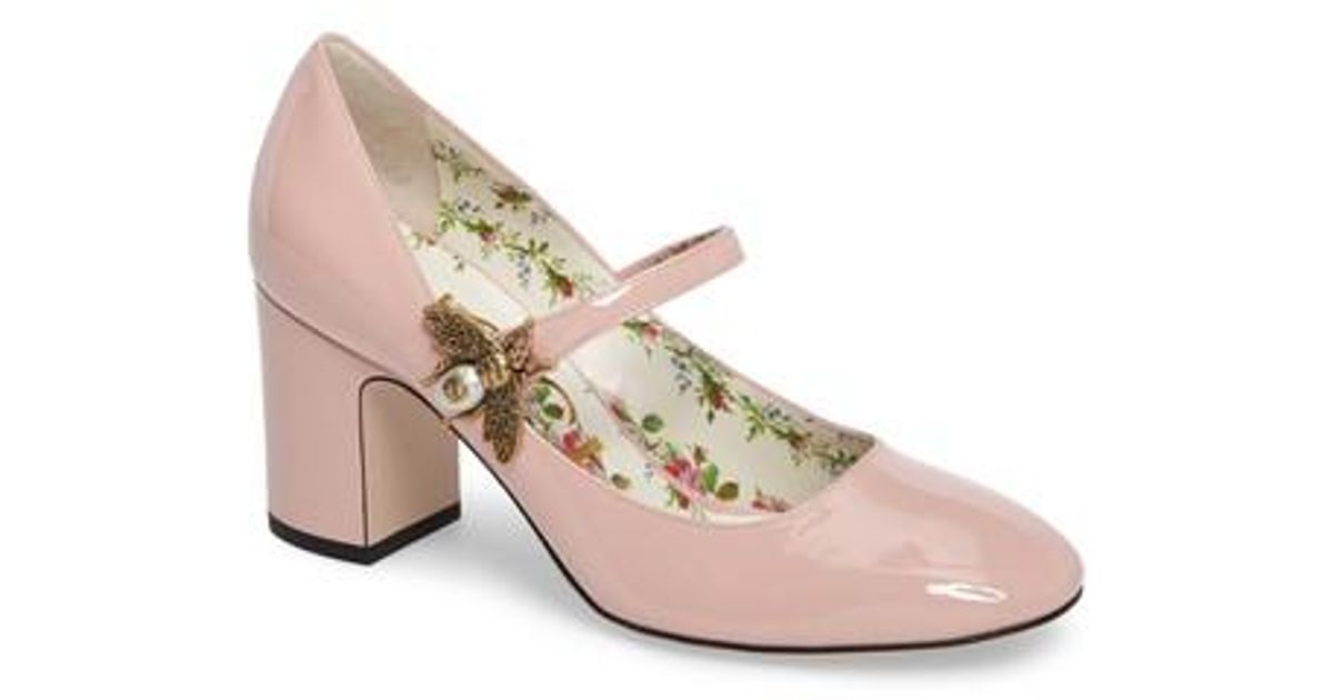 Gucci Lois Bee Mary Jane Pump in Pink 