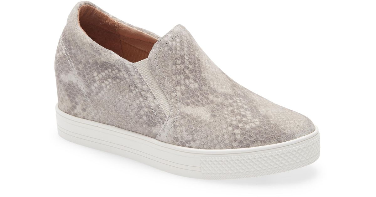 caslon slip on shoes