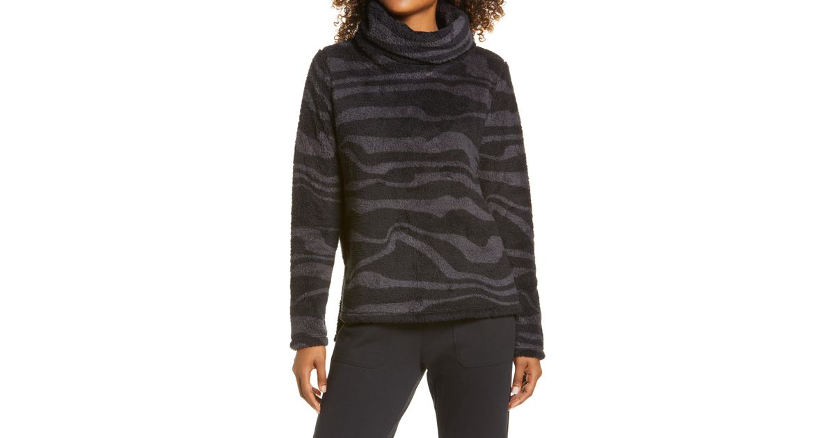 fleece funnel neck pullover