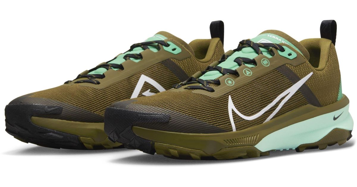 nike pro tennis shoes