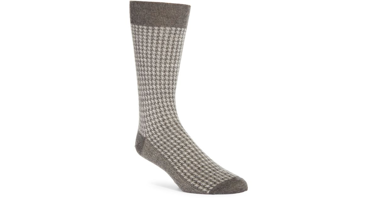 Canali Houndstooth Cashmere & Silk Dress Socks in Gray for Men | Lyst