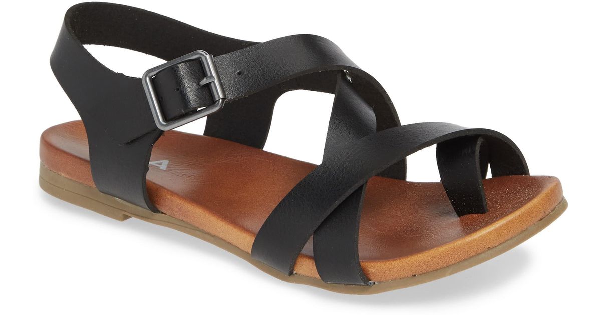 mia petrina sandal