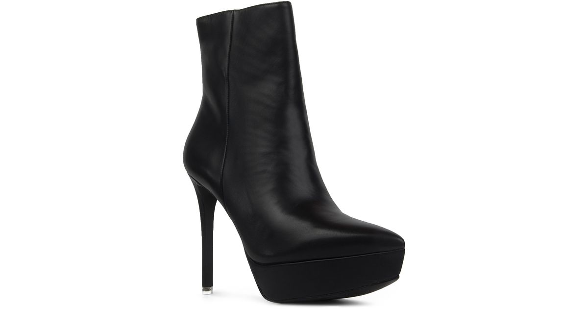 pointed black bootie