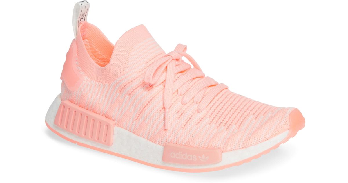 nmd r1 stlt primeknit pink