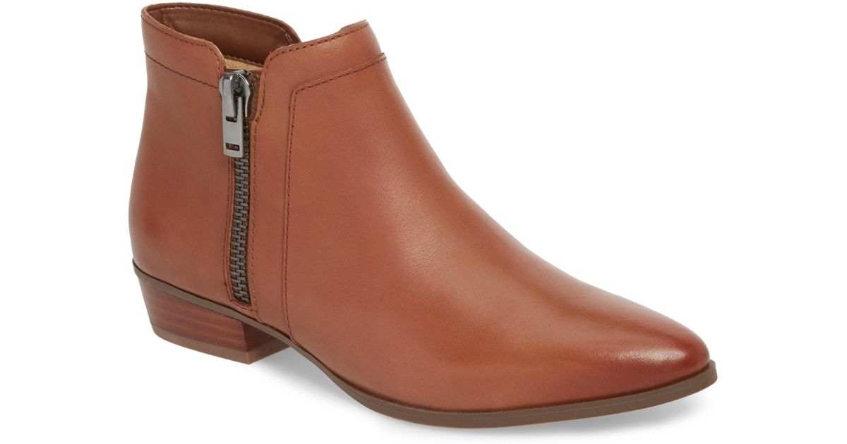 baron bootie naturalizer