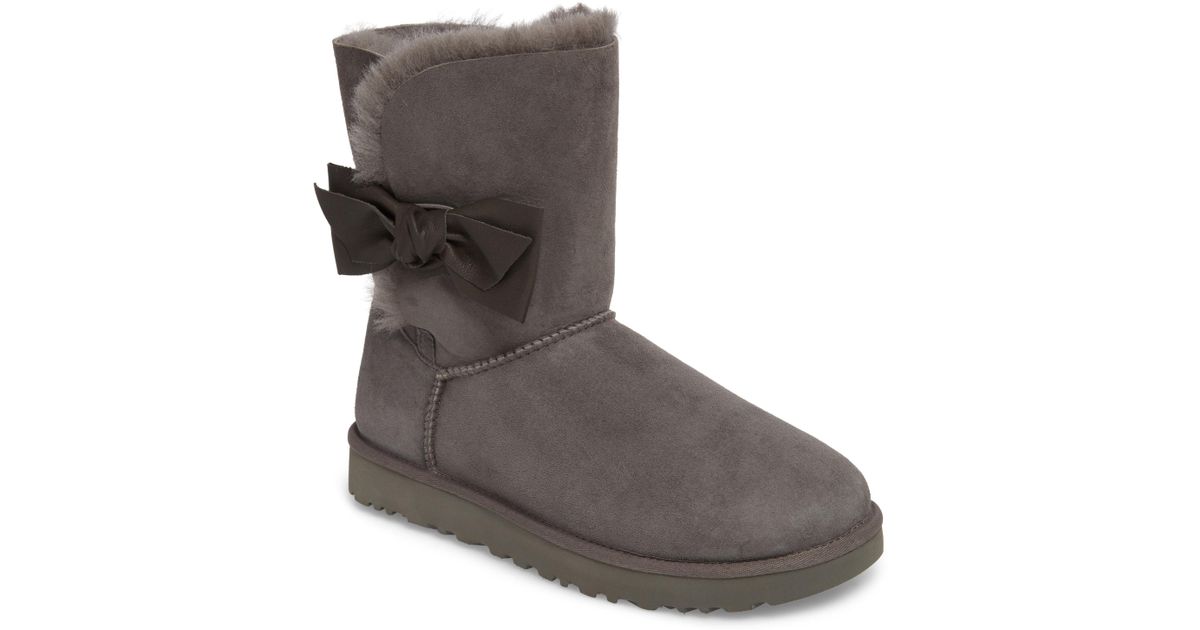 ugg daelynn boot grey