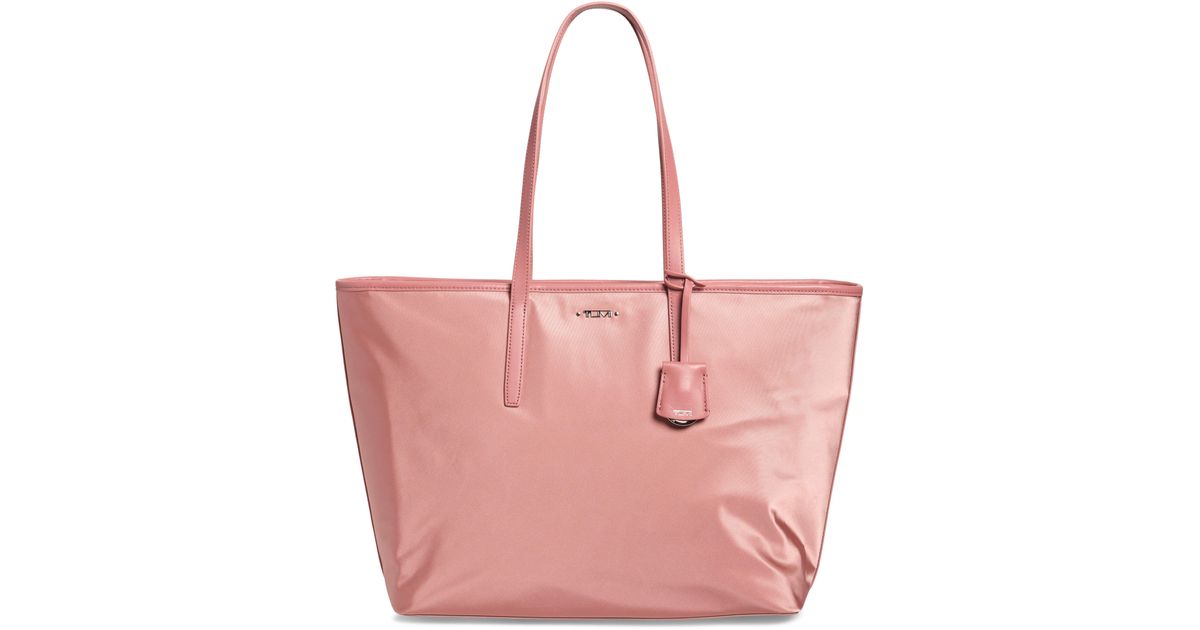 marc jacobs status flap bag