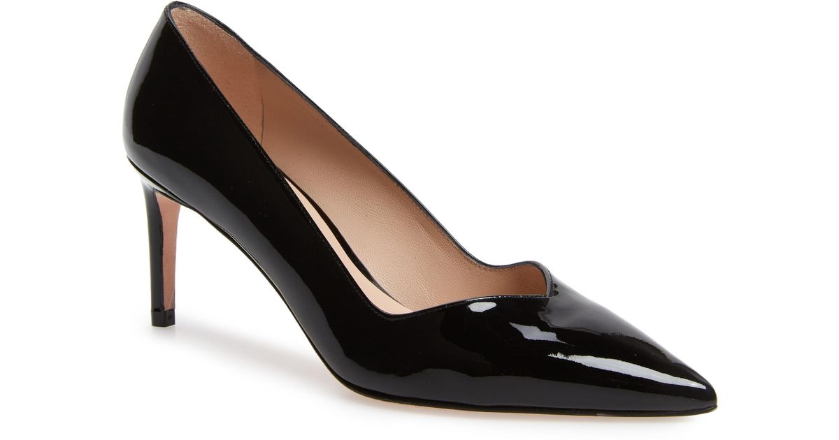 very pointy pumps