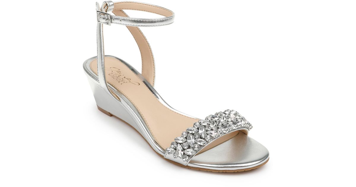 badgley mischka ankle strap