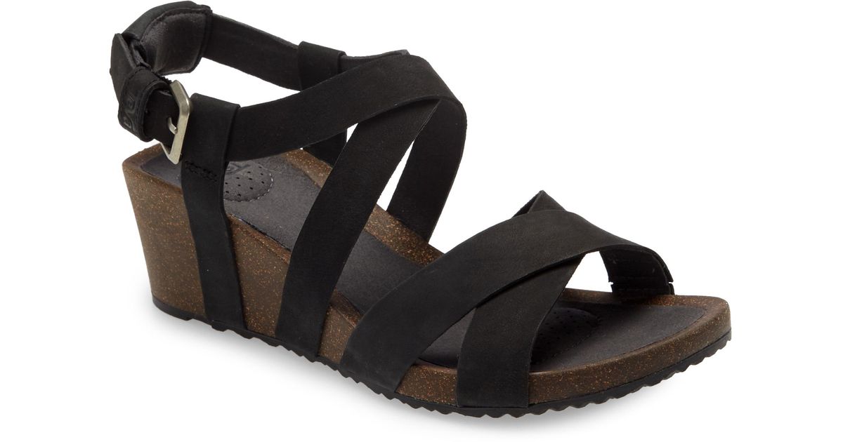 Teva Mahonia Strappy Wedge Sandal in Black Leather (Black) - Lyst