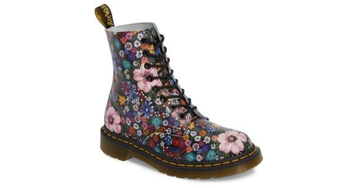 dr martens pascal wanderlust