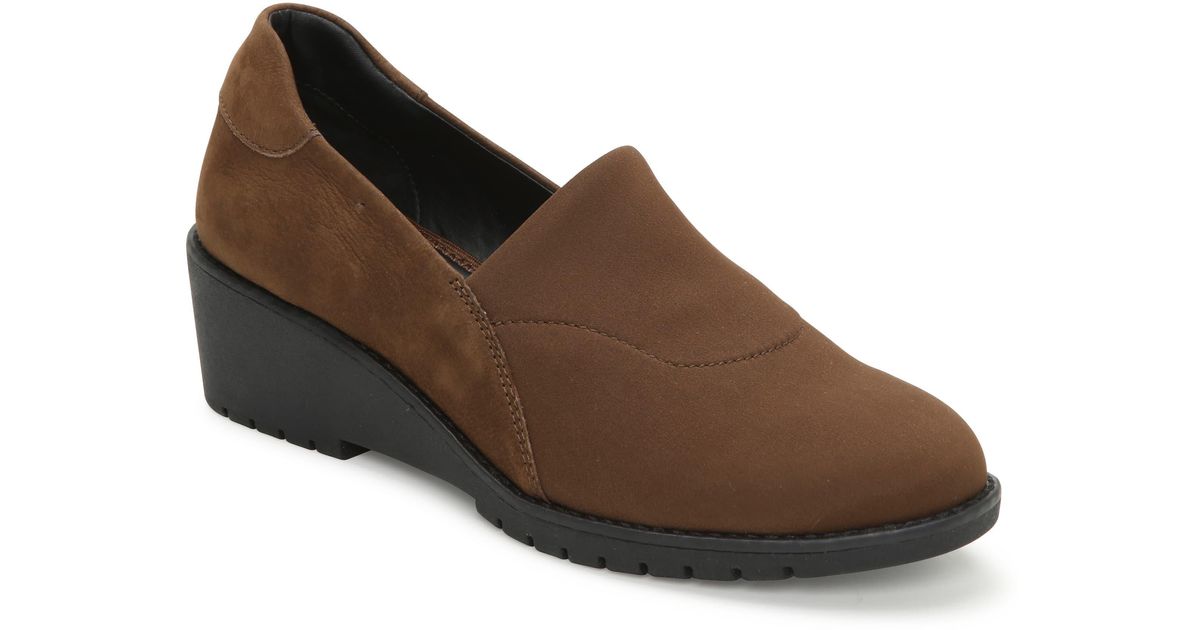 adam tucker yalec nubuck loafer