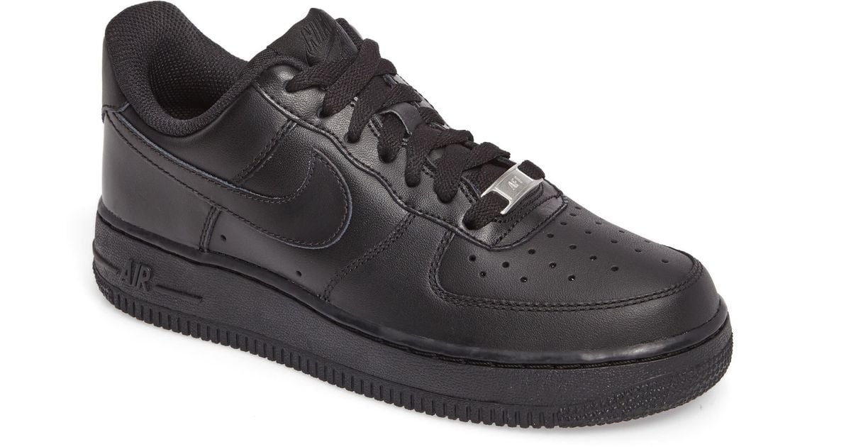 black airforce size 3