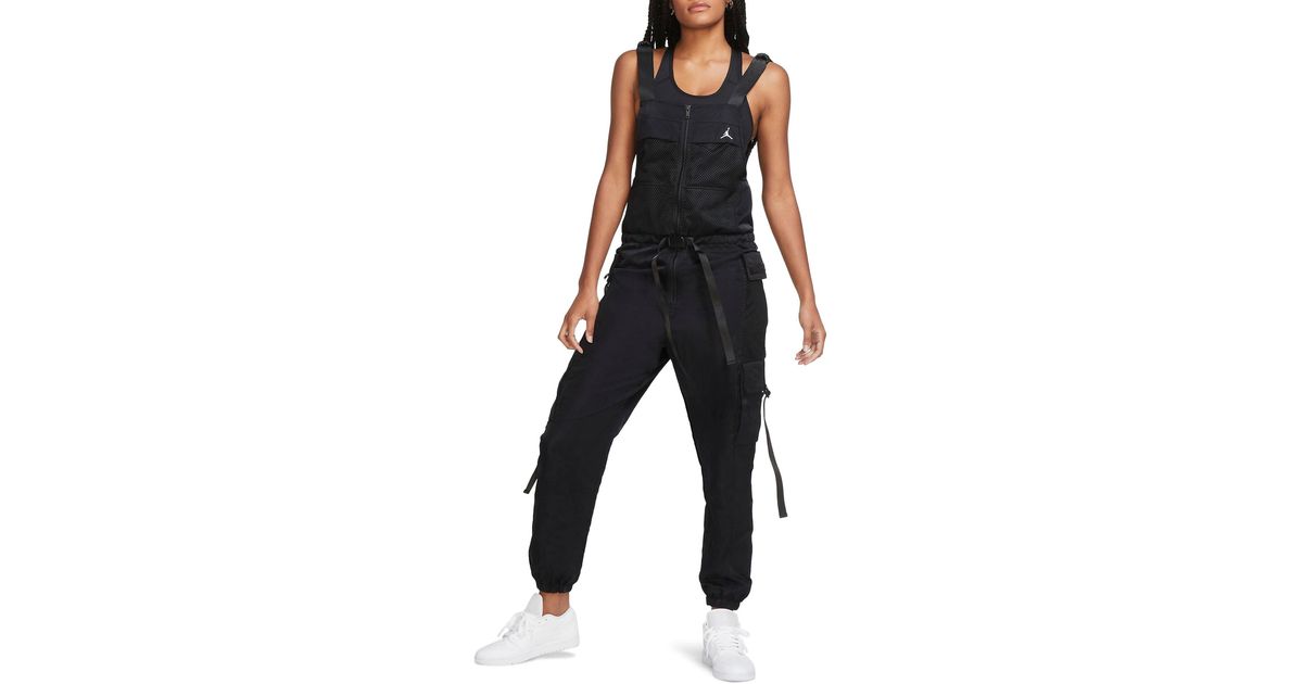 Nike Synthetic Women's Utility Flight Suit in Black/ Black/ White (Black) - Lyst