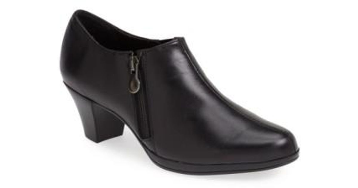 munro taylor bootie