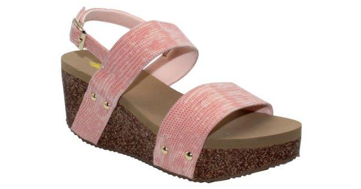 Styling Volatile Platform Volatile Summer Love Platform Wedge Sandal in Pink | Lyst