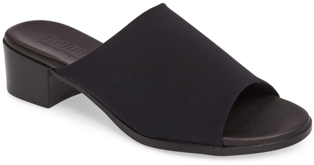 munro beth slide sandal