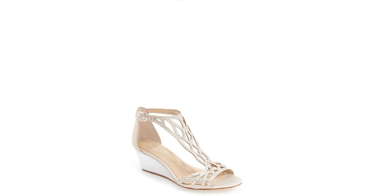 imagine vince camuto joan wedge sandal