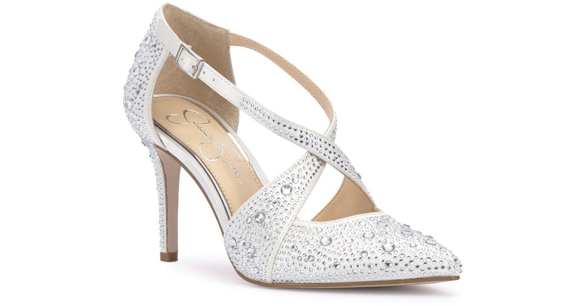 Jessica Simpson Accile Crystal Embellished Pump in White | Lyst