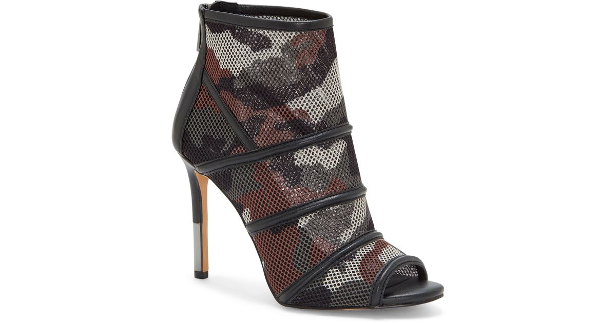 jessica simpson camo bootie
