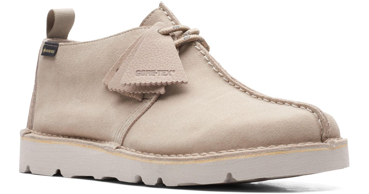 Clarks Clarks(r) Desert Trek Gtx Waterproof Chukka Boot in Natural for