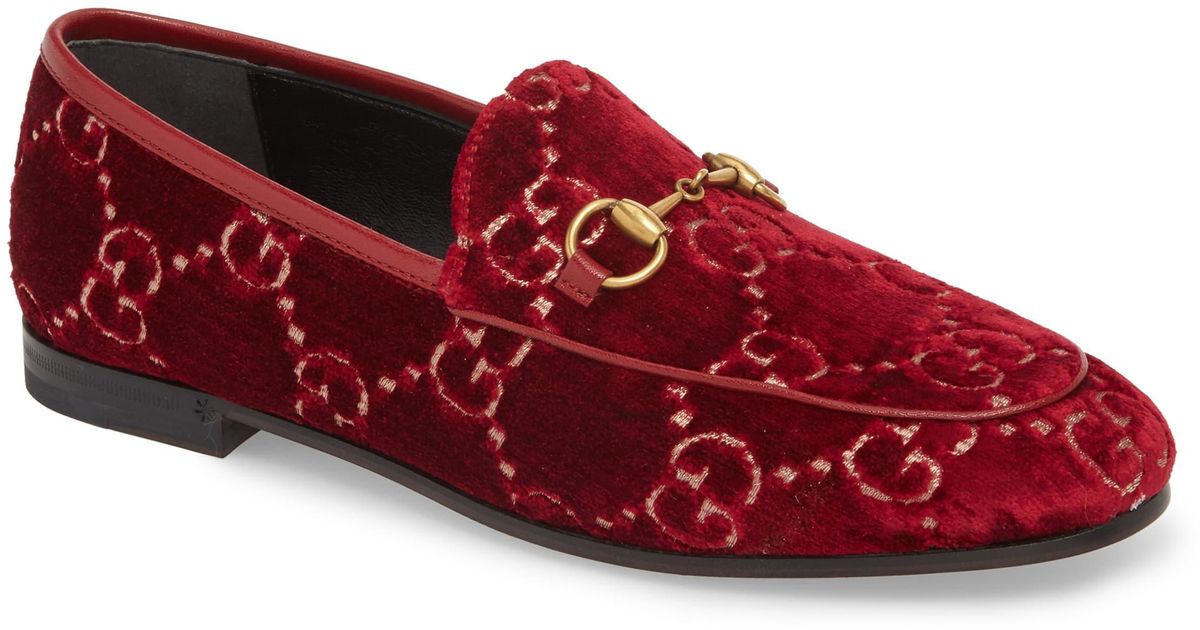 Gucci Jordaan Gg Velvet Loafer in Red - Save 15% - Lyst