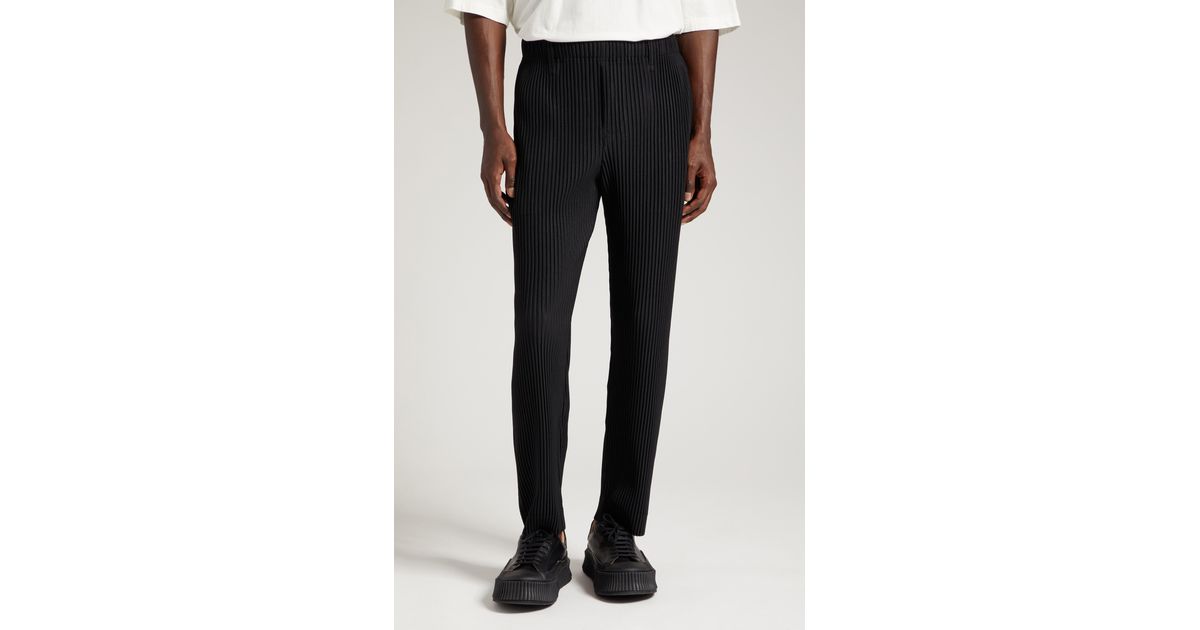 Homme Plissé Issey Miyake Basics Pleated Pants in Black for Men | Lyst
