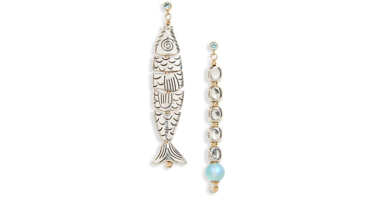 Isshi Pisces Asymmetric Mismatched Drop Earrings in White | Lyst