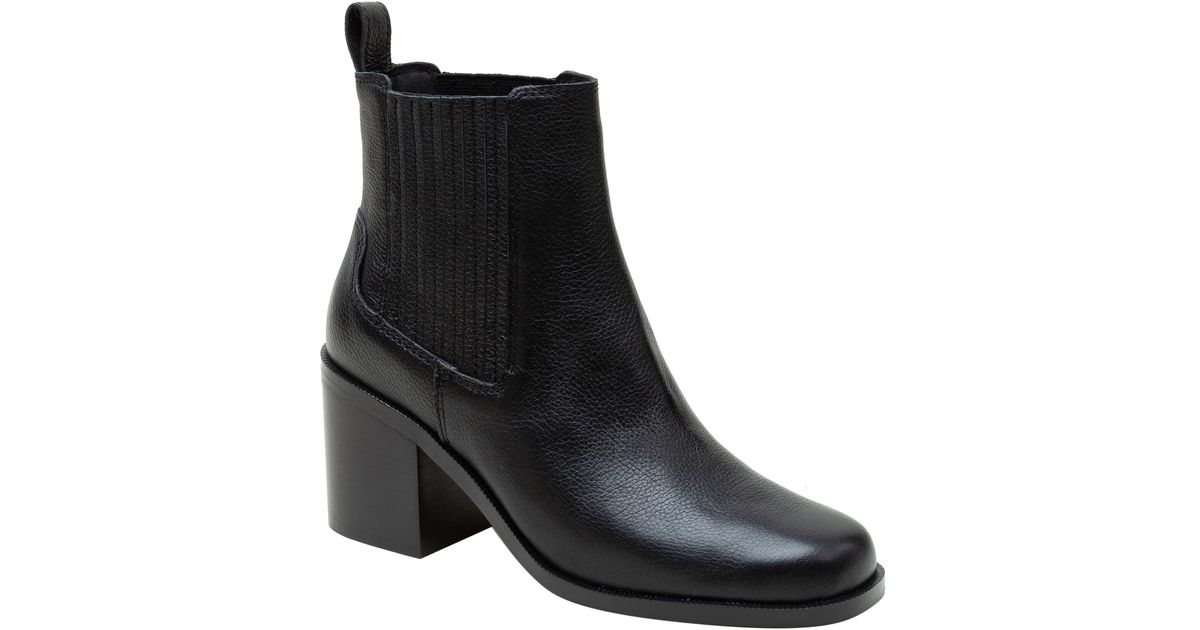 Linea Paolo Spencer Chelsea Boot in Black | Lyst