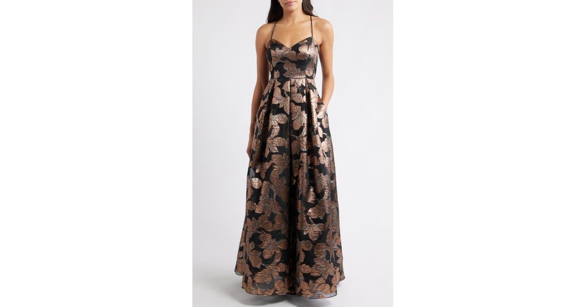 Eliza J Metallic Floral Jacquard Ballgown | Lyst