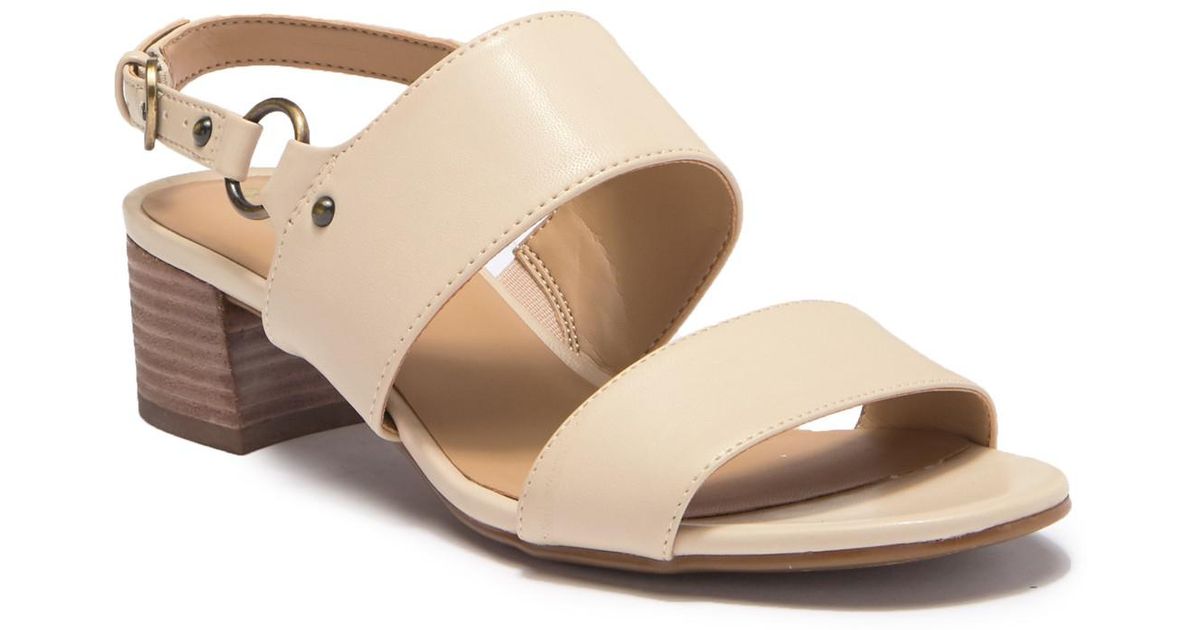 naturalizer block heel sandal