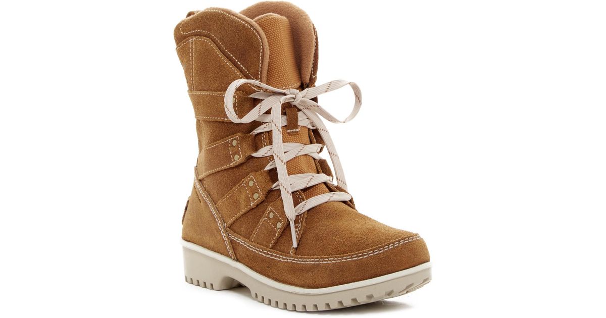 sorel women's meadow lace boot