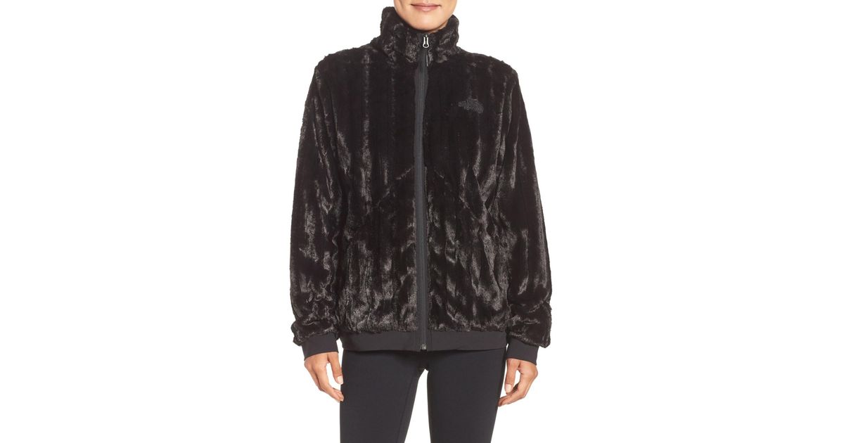 does jcpenney sell north face jackets