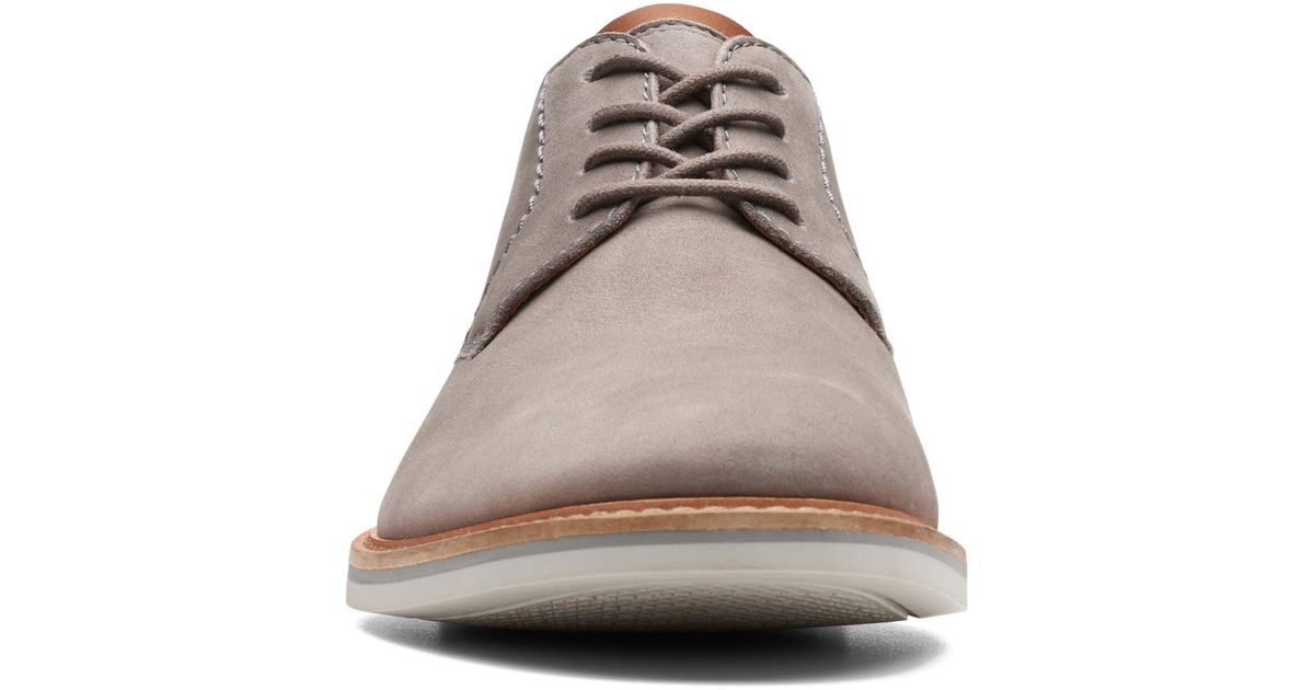 clarks atticus plain toe derby