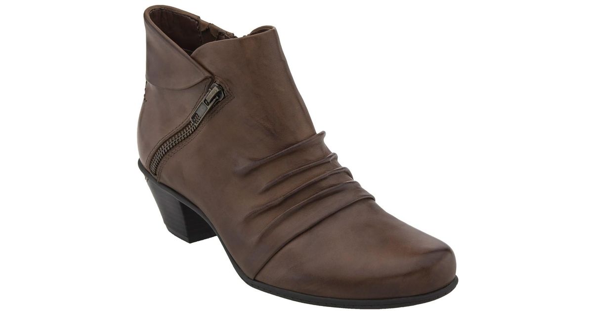 earth pegasus bootie